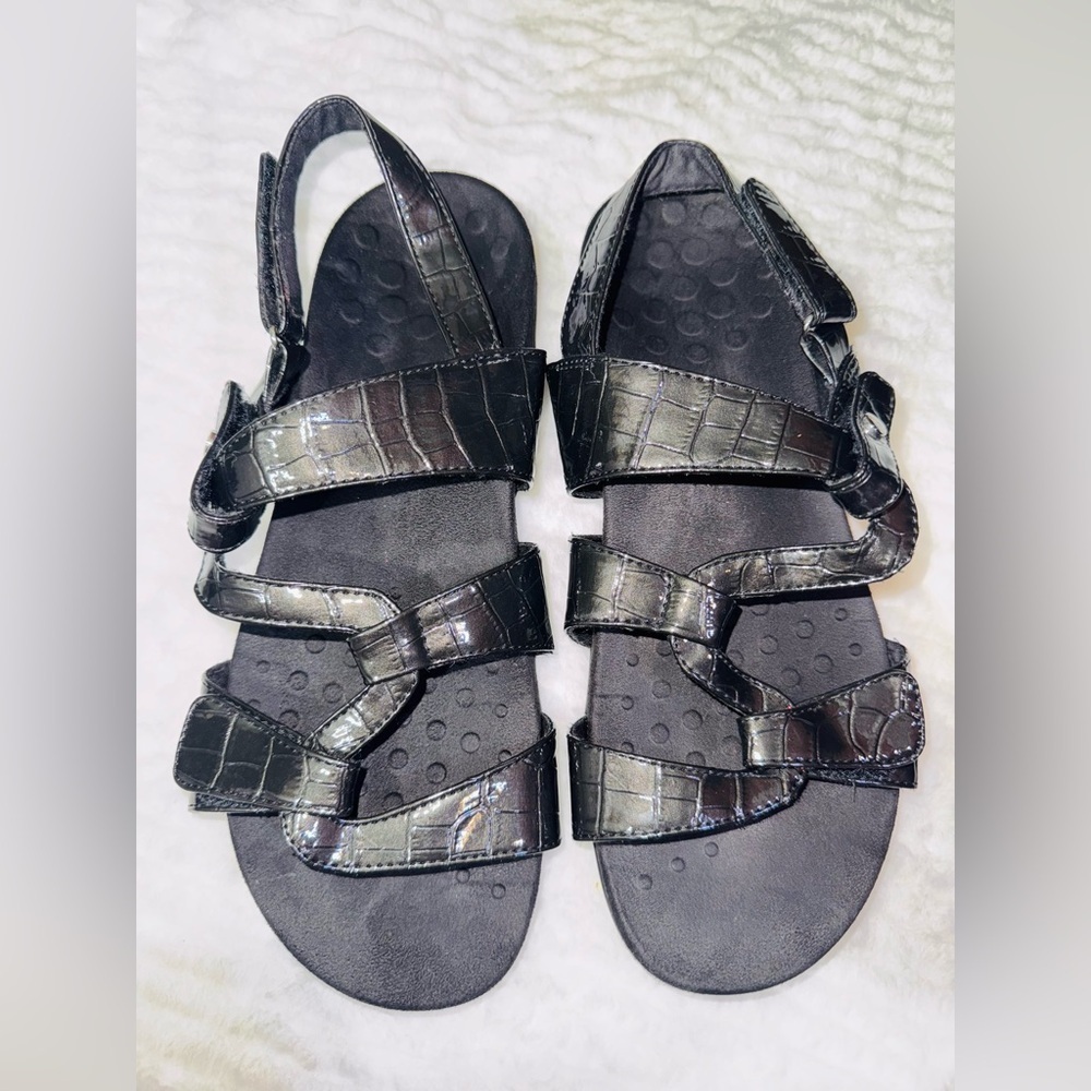 VIONIC Black Strappy Sandals